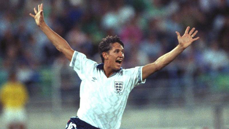 Gary Lineker (10 bàn)